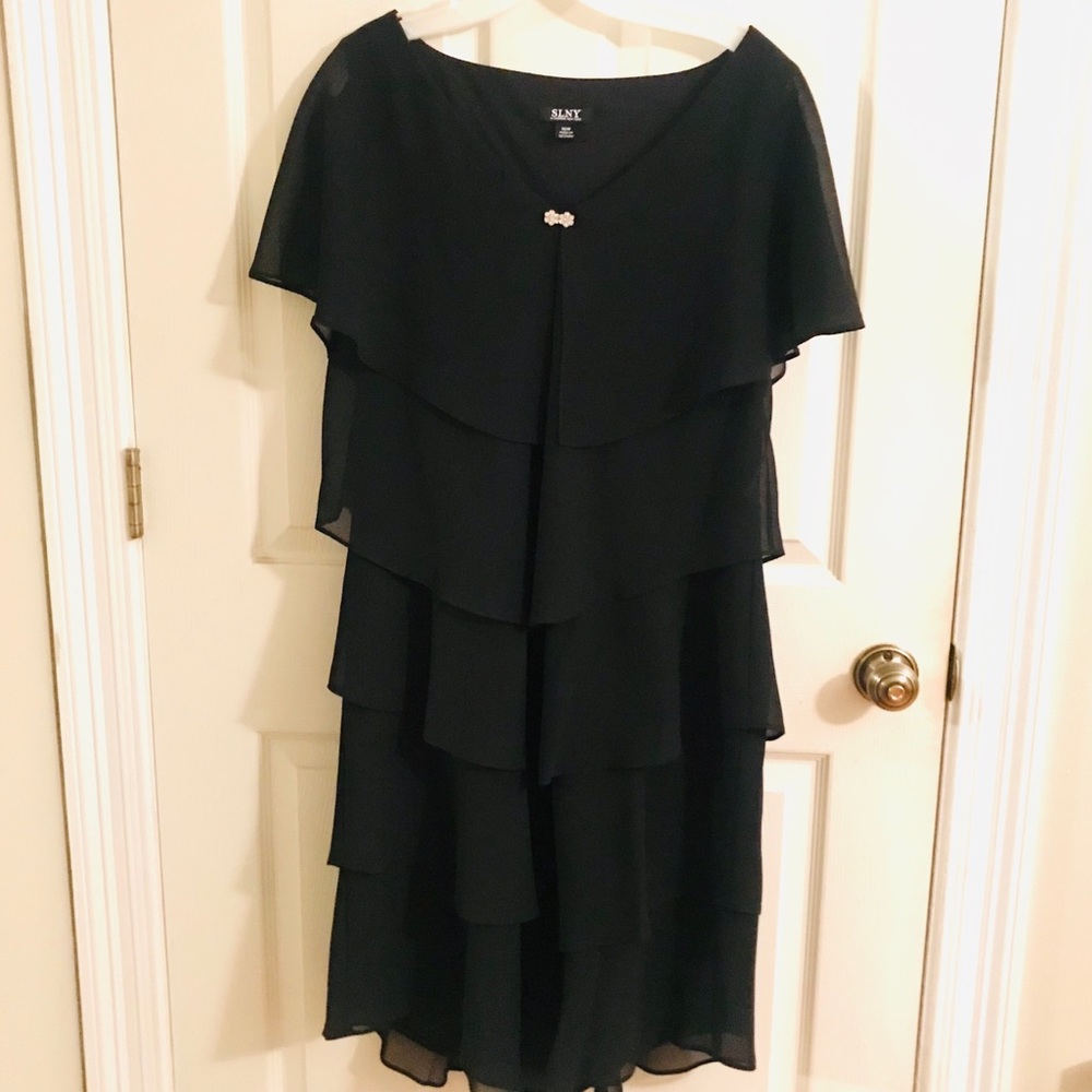 SLNY Cocktail Dress